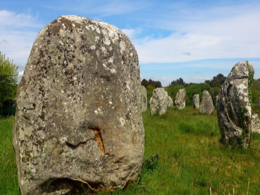 Les statues-menhirs